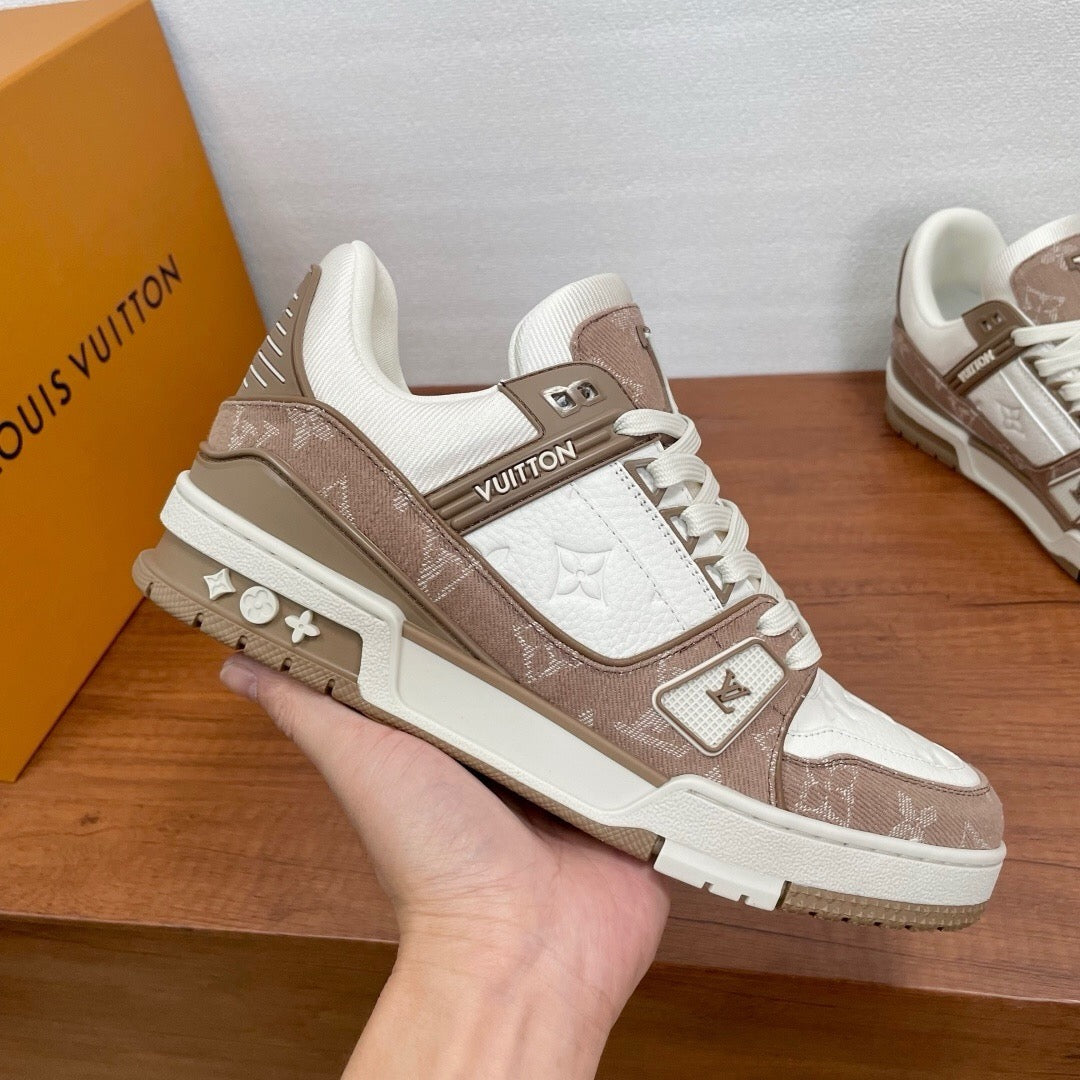 LV Trainer Sneaker