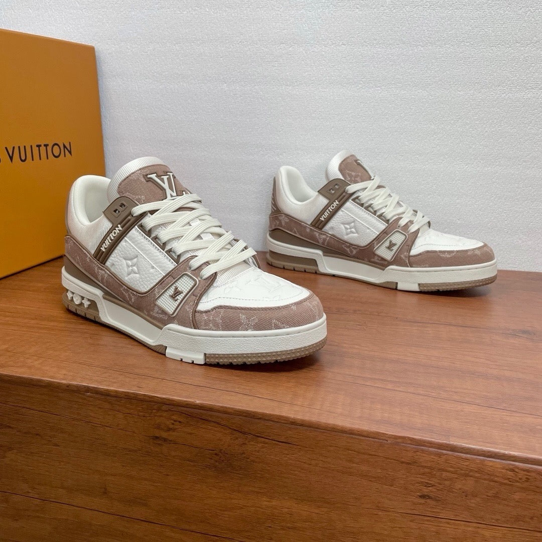 LV Trainer Sneaker
