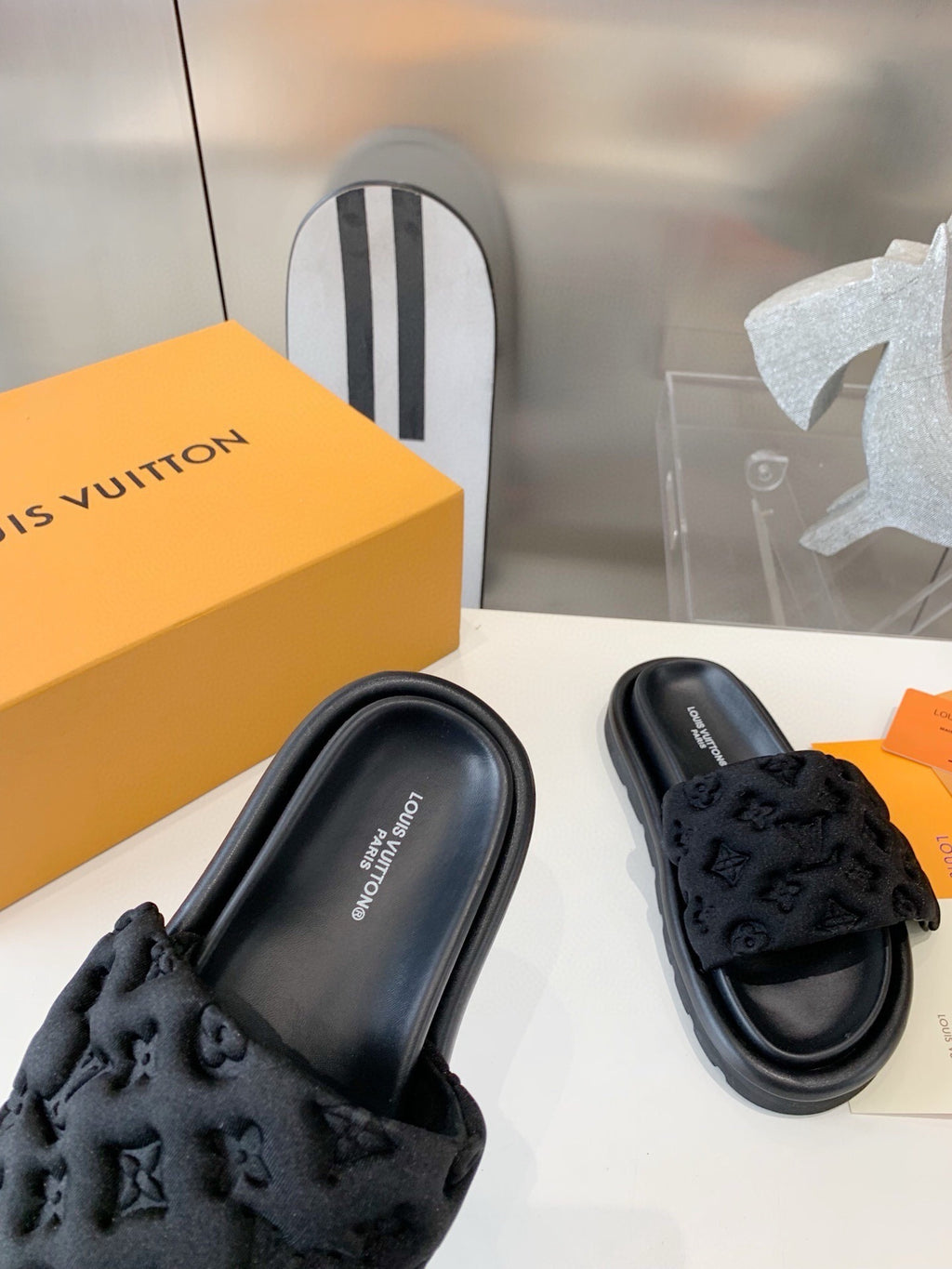 Louis Vuitton Pool Pillow comfort Mules