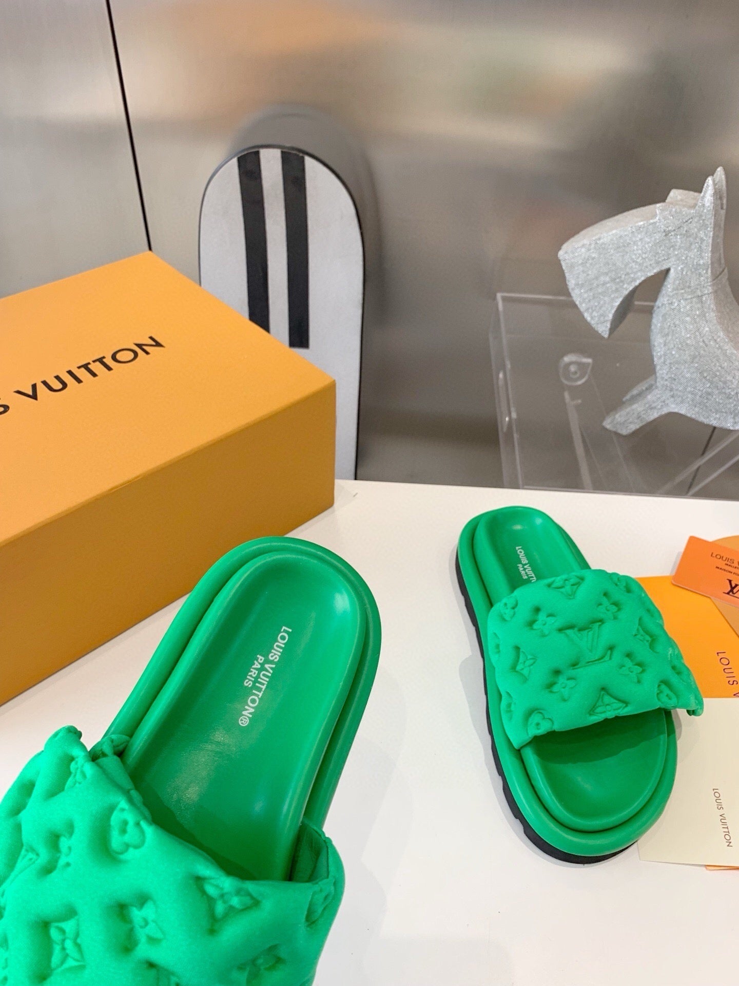 Louis Vuitton Pool Pillow comfort Mules