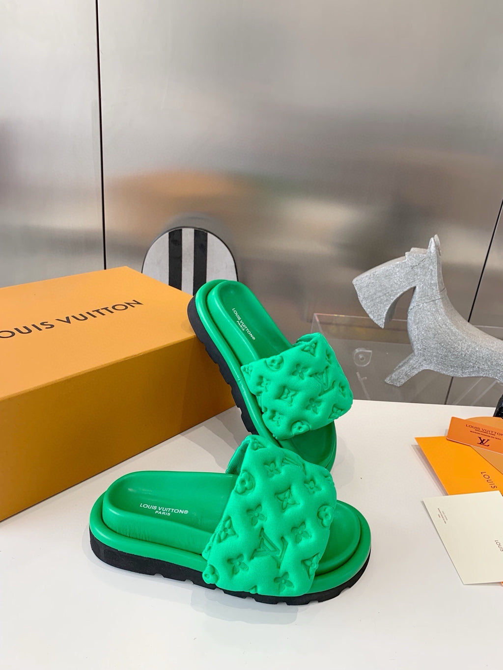 Louis Vuitton Pool Pillow comfort Mules