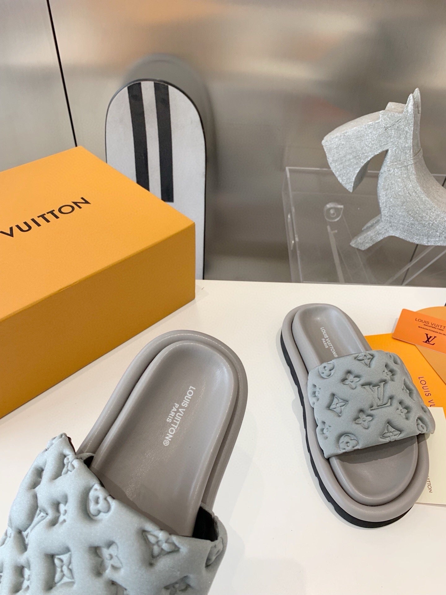 Louis Vuitton Pool Pillow comfort Mules