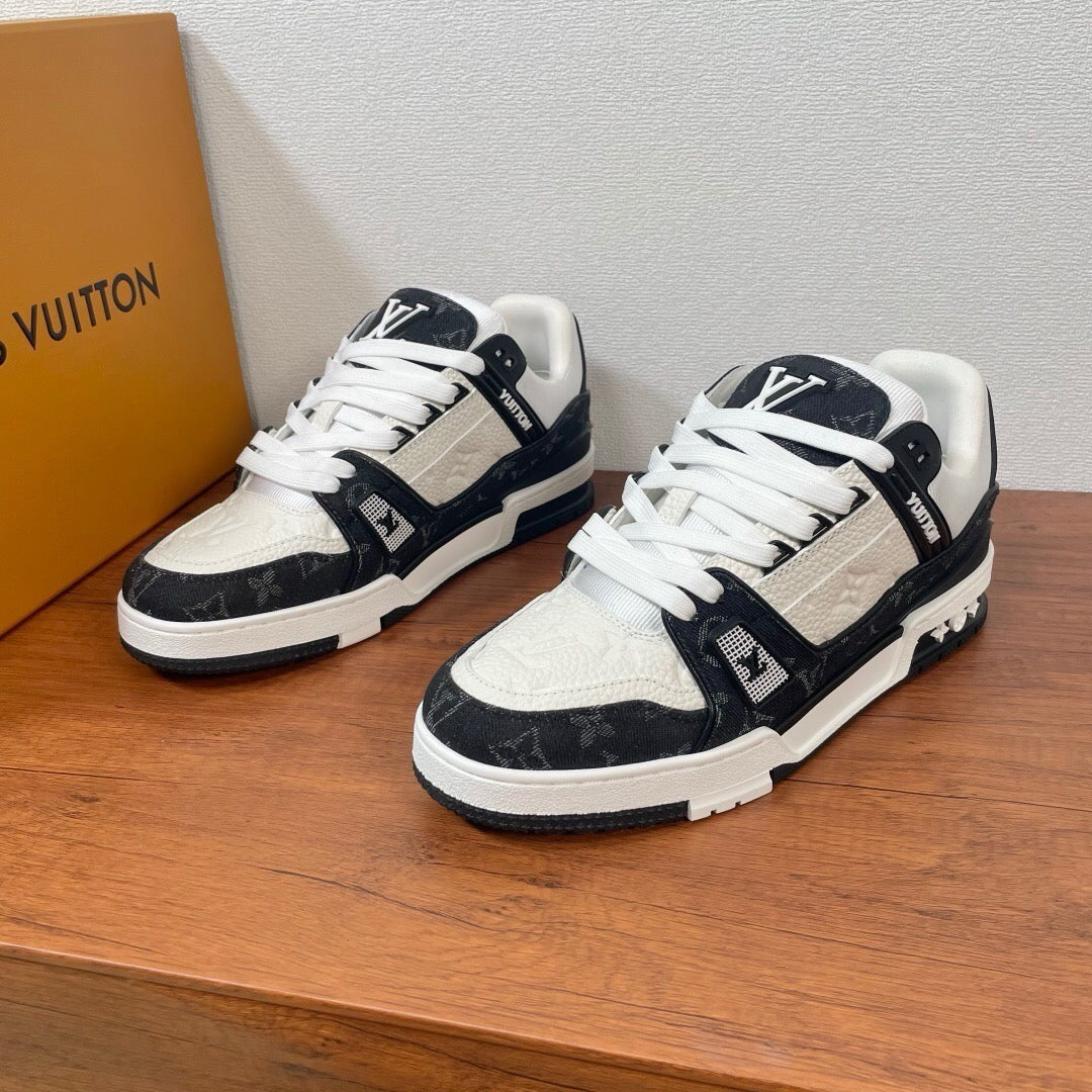 LV Trainer Sneaker