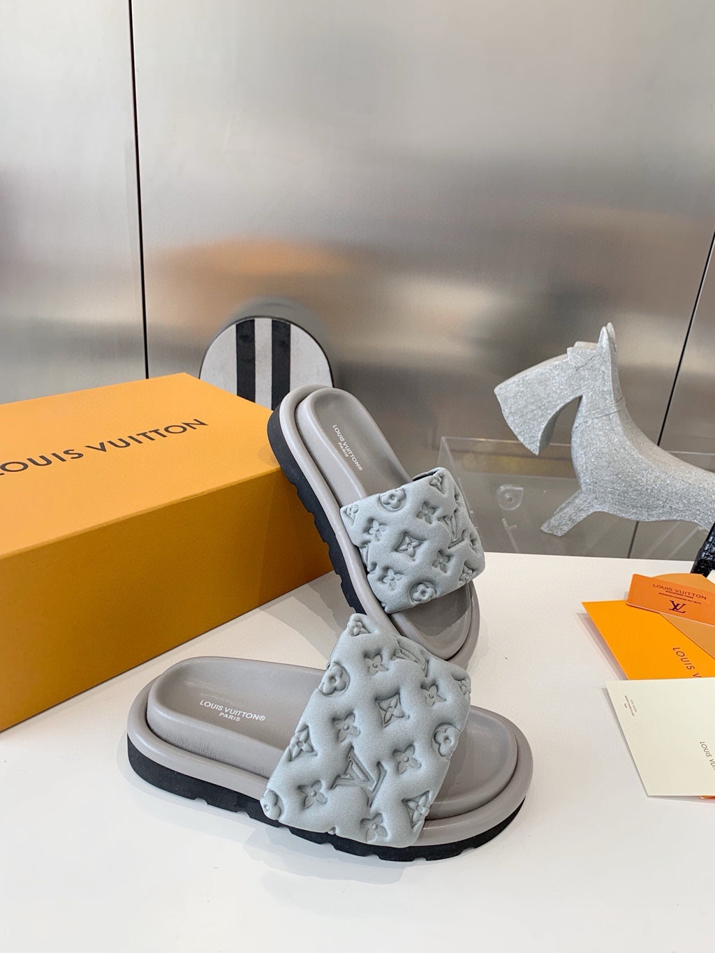 Louis Vuitton Pool Pillow comfort Mules