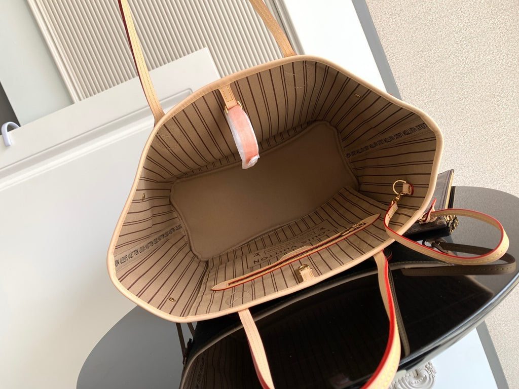 Louis Vuitton Neverfull MM