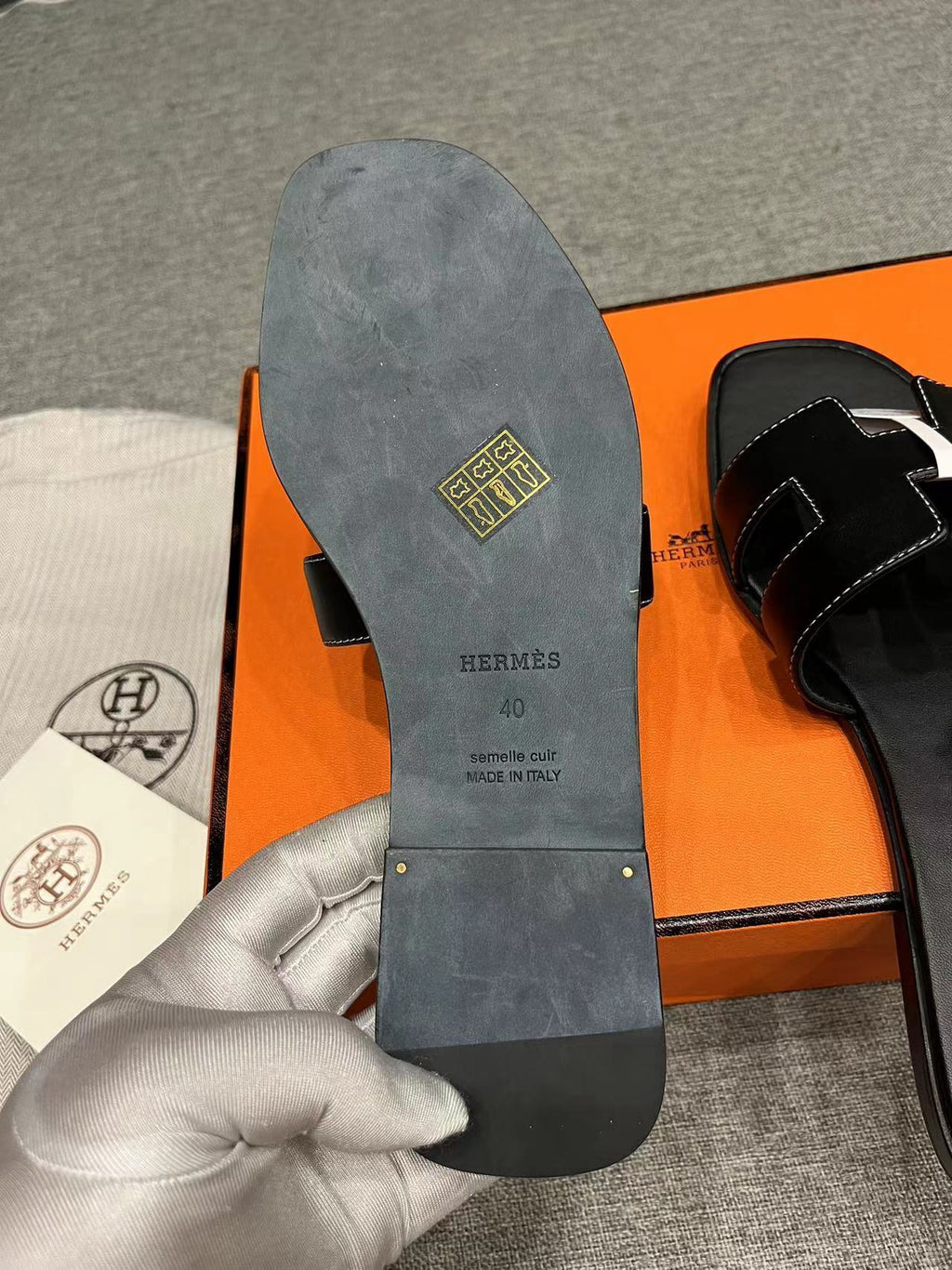 Hermès Oran sandal