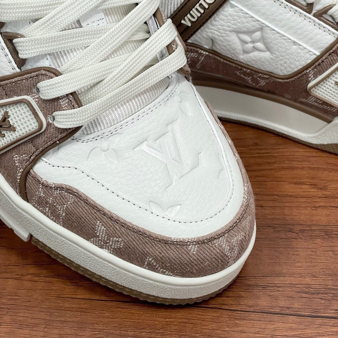 LV Trainer Sneaker