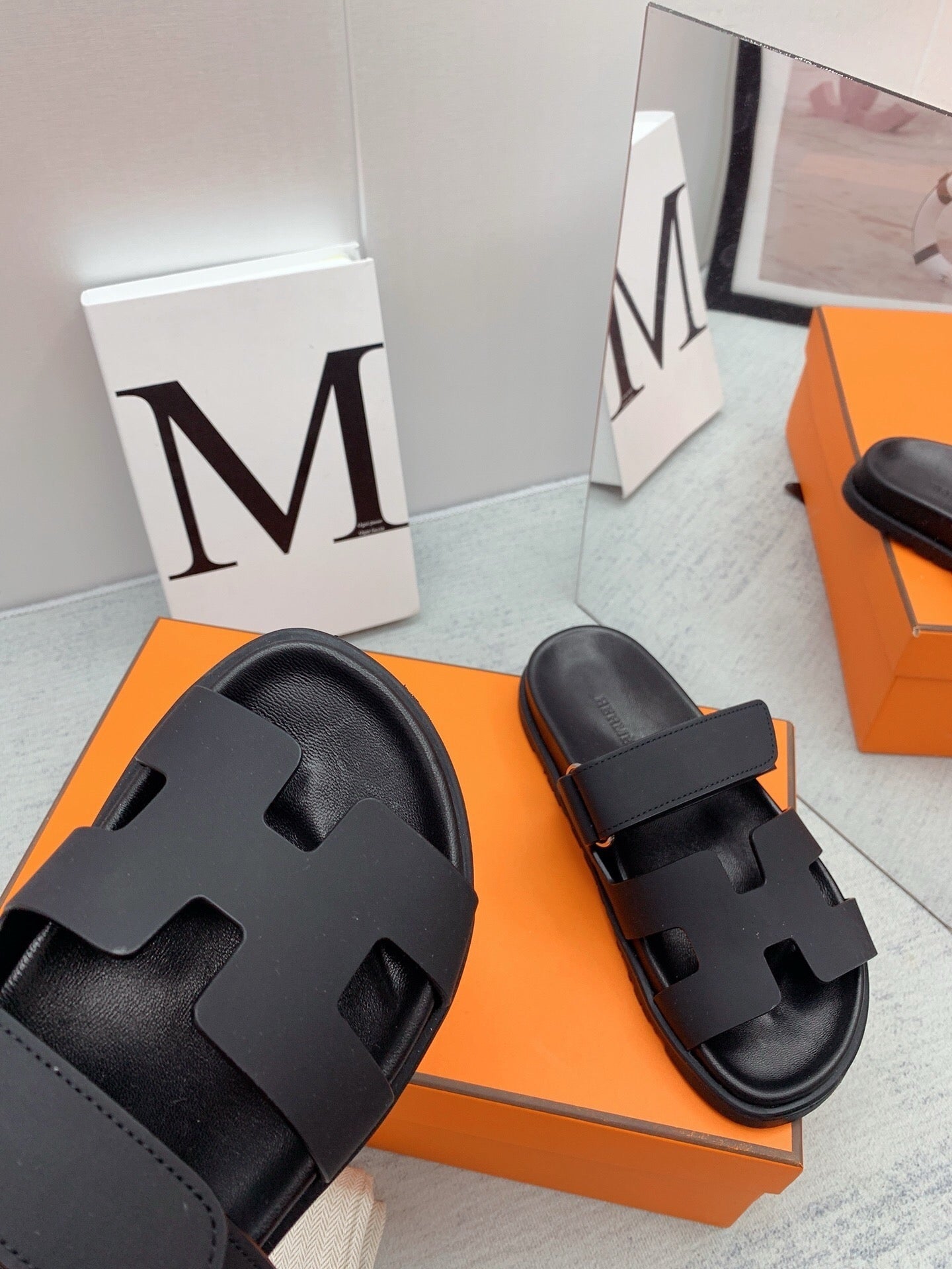 Hermès Chypre sandal