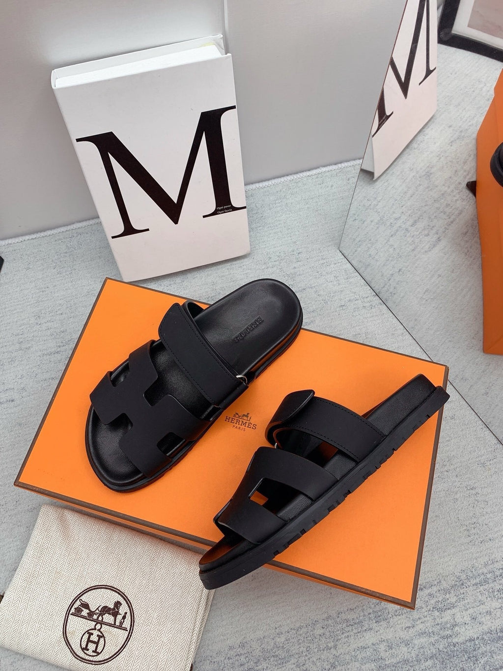 Hermès Chypre sandal
