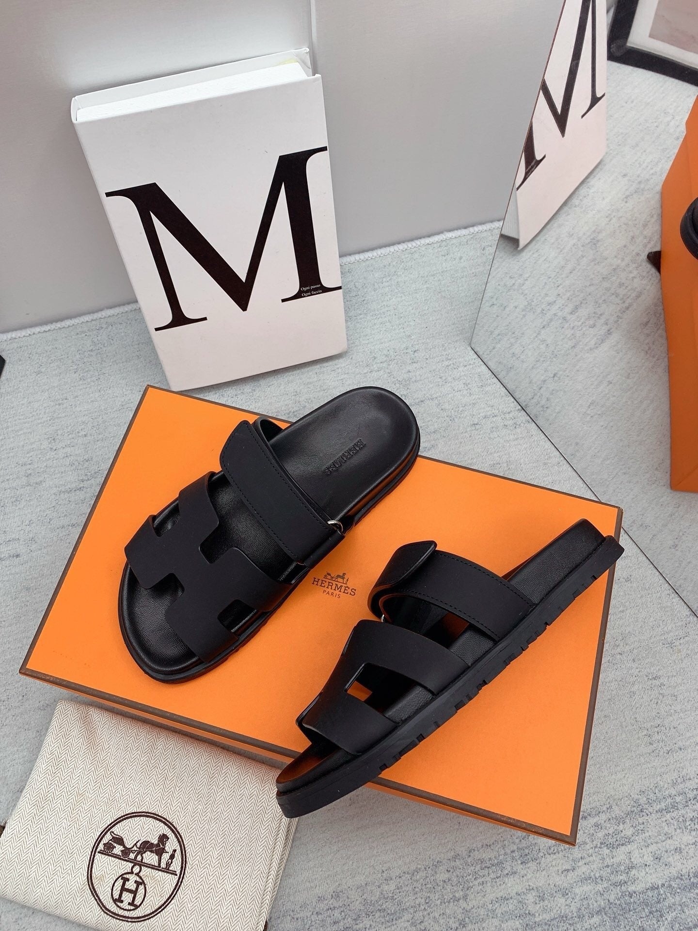 Hermès Chypre sandal