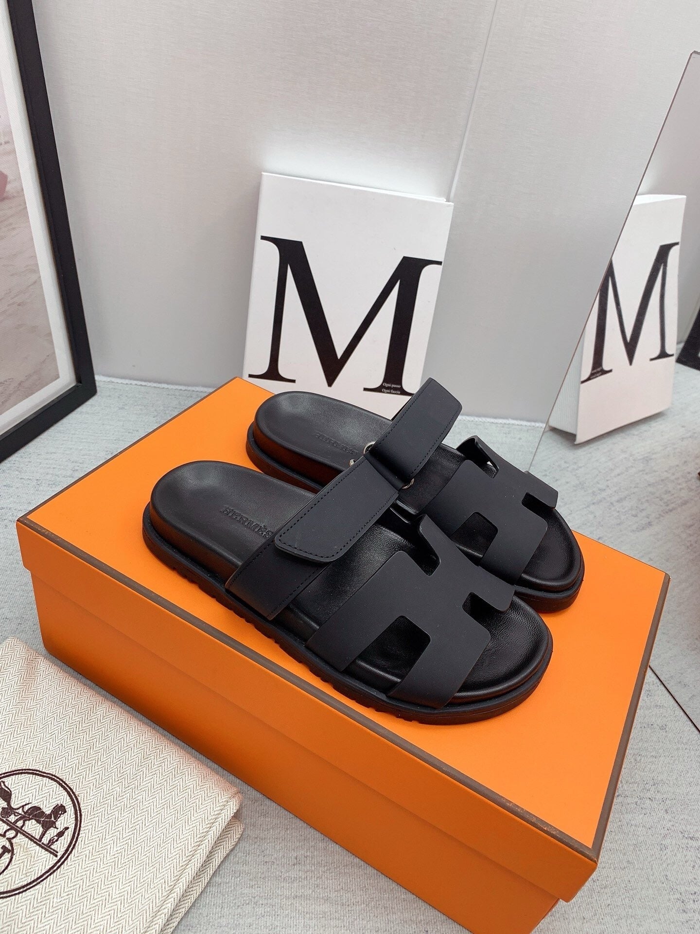 Hermès Chypre sandal