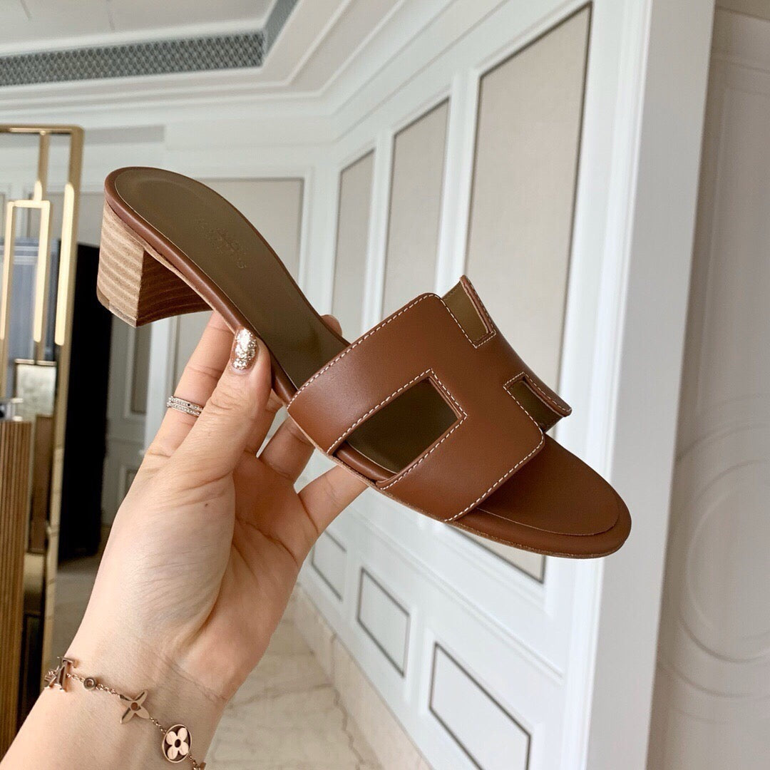 Hermès Oasis sandal
