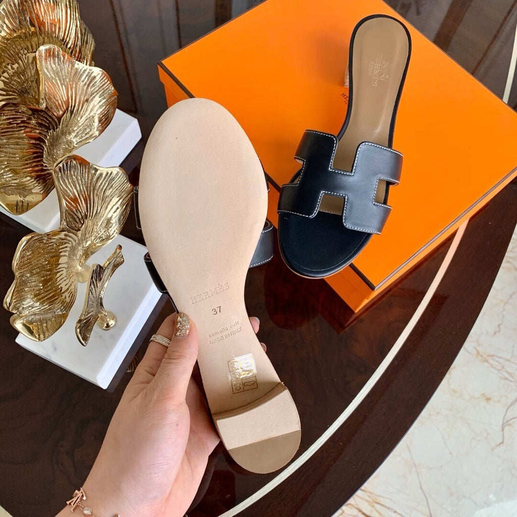 Hermès Oasis sandal