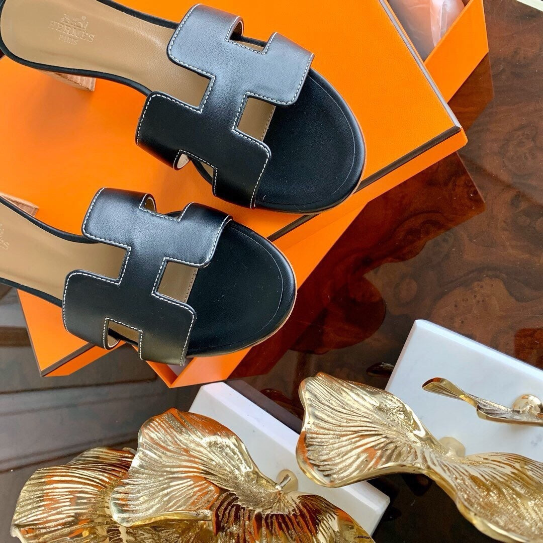 Hermès Oasis sandal