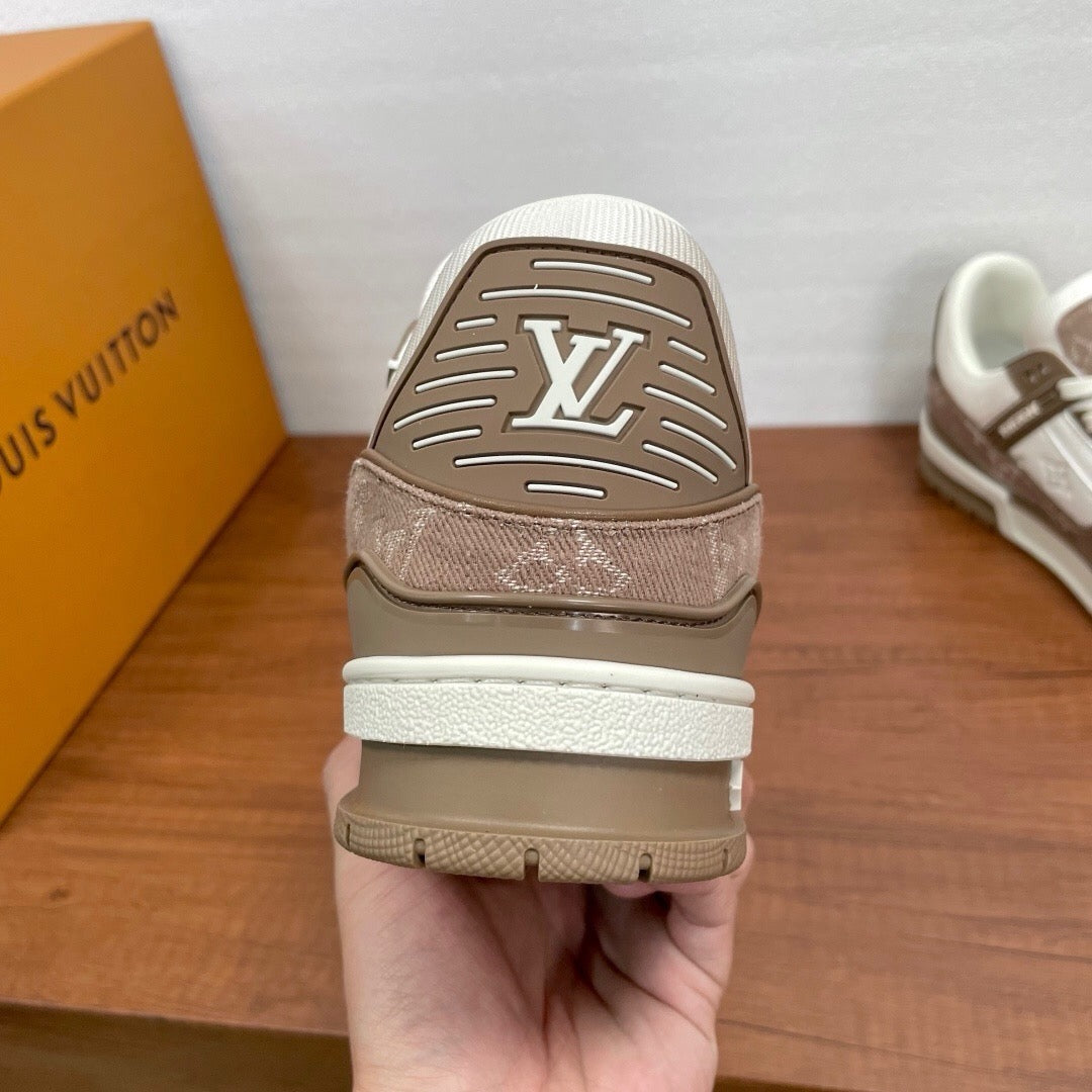 LV Trainer Sneaker