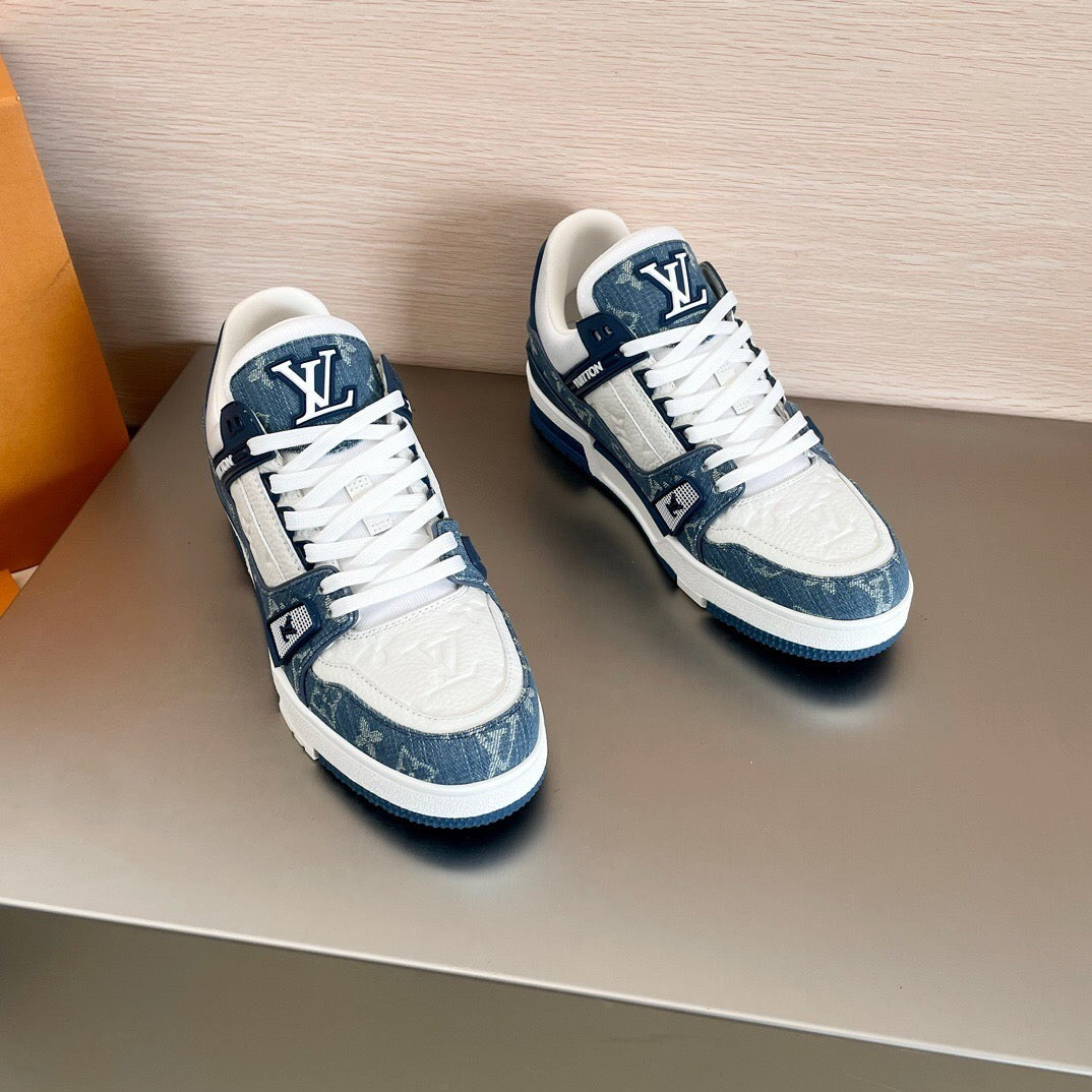 LV Trainer Sneaker